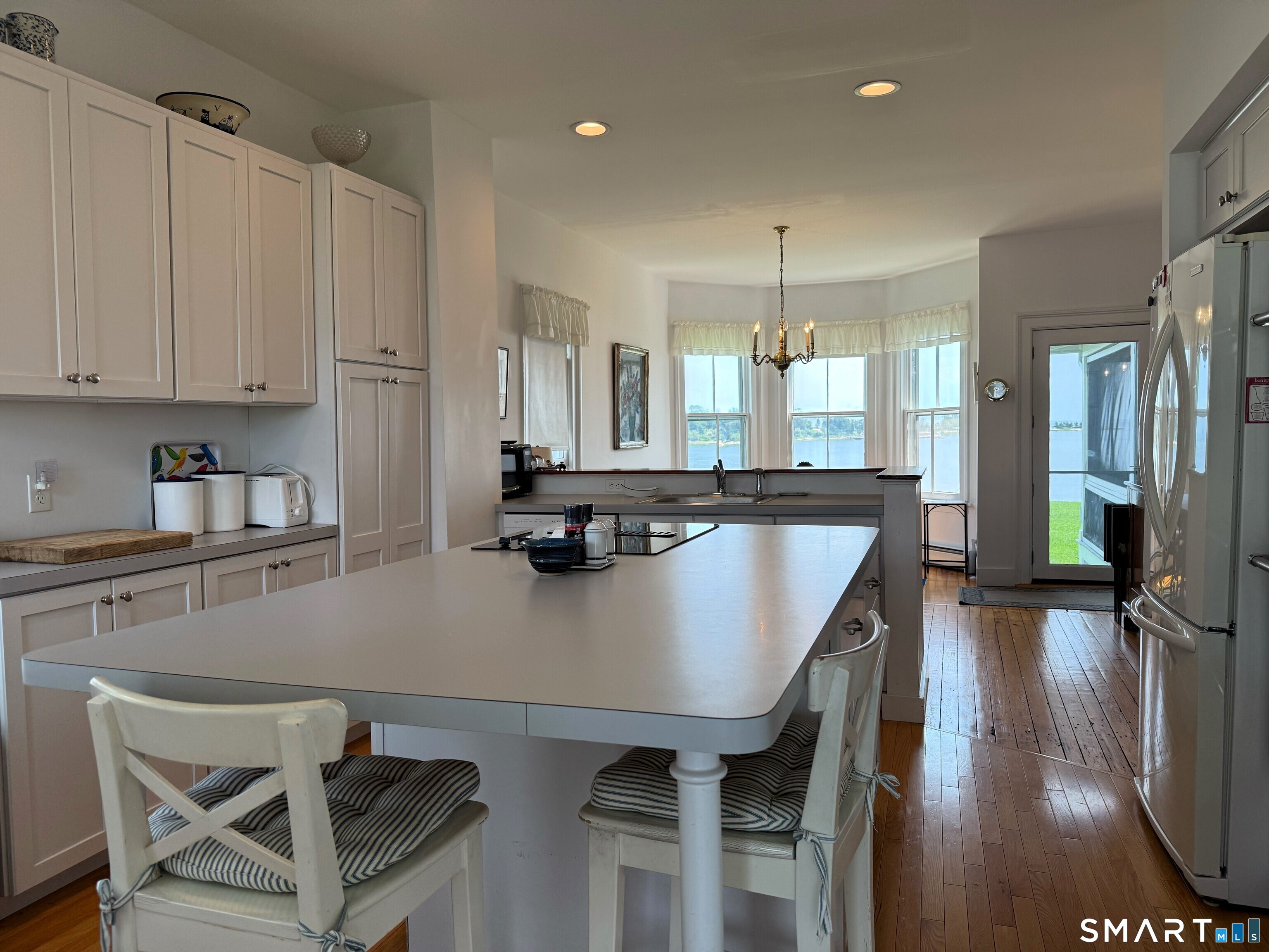 15 Prospect Hill Road Branford, CT 06405 - Photo 11 of 33 Gallery Image 11
