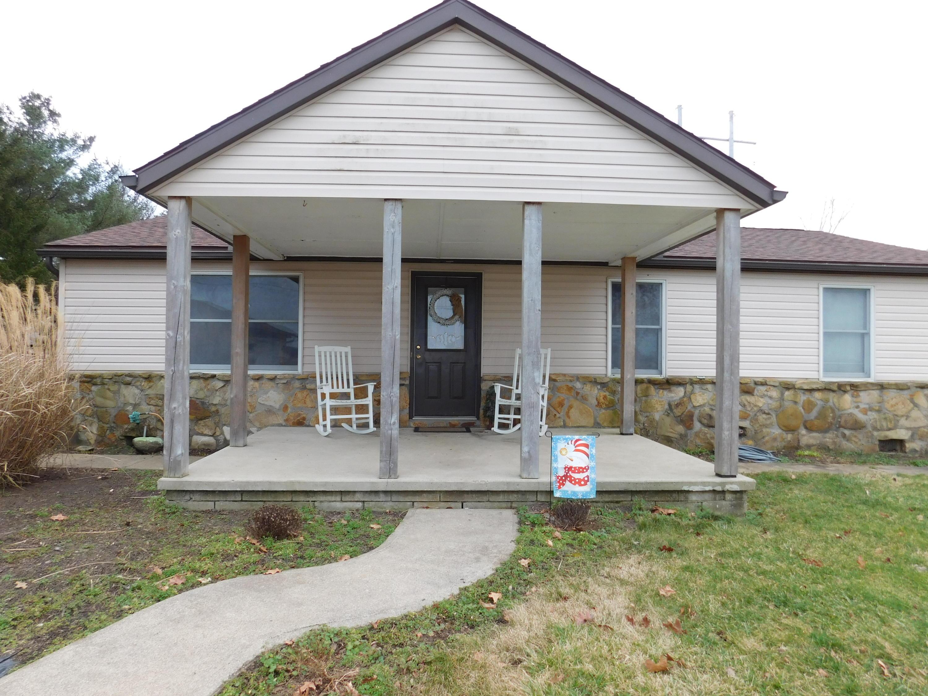 1174 Crouse Chapel Road Chillicothe, OH 45601 - Photo 2 of 40