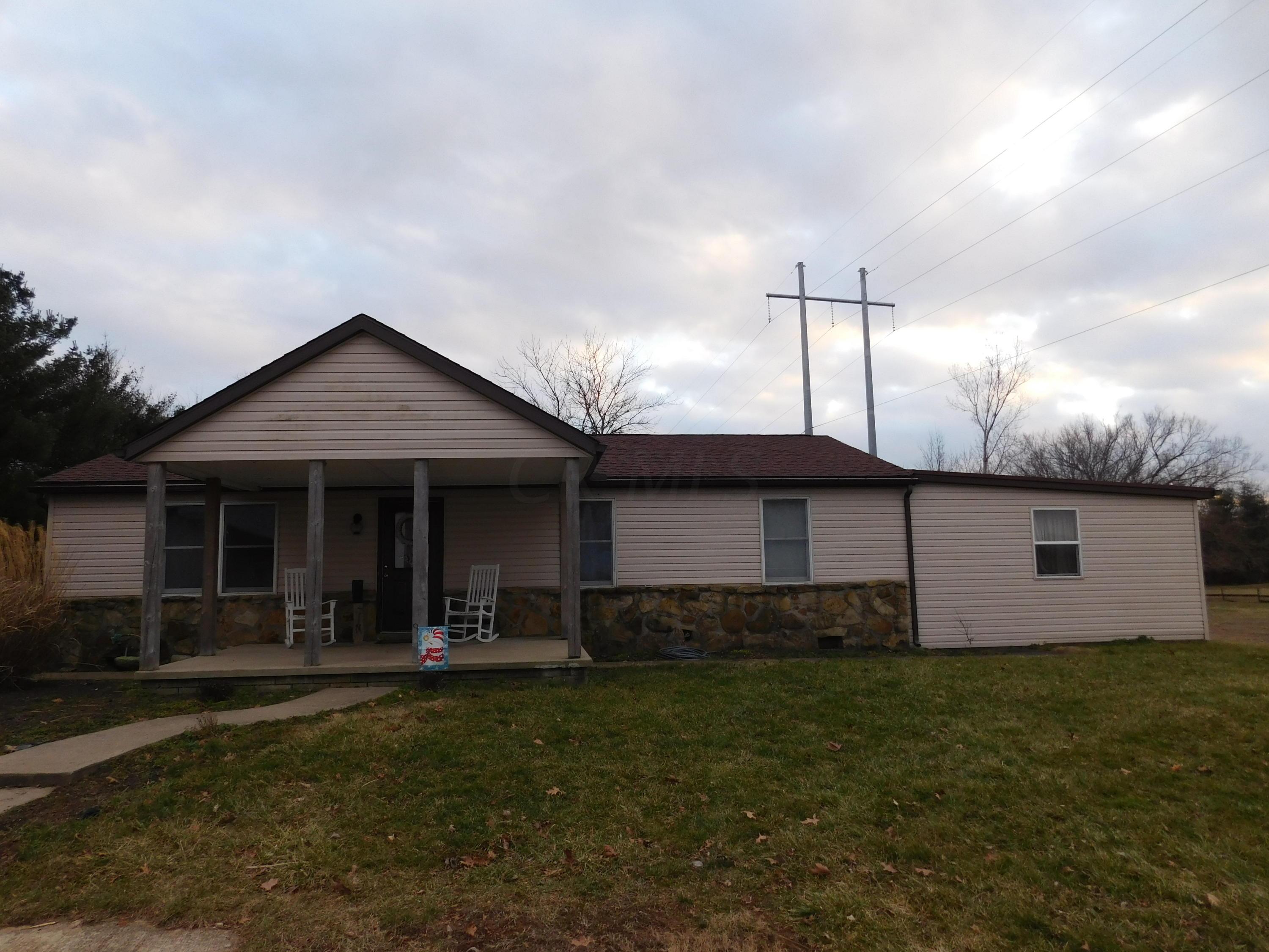 1174 Crouse Chapel Road Chillicothe, OH 45601 - Photo 3 of 40