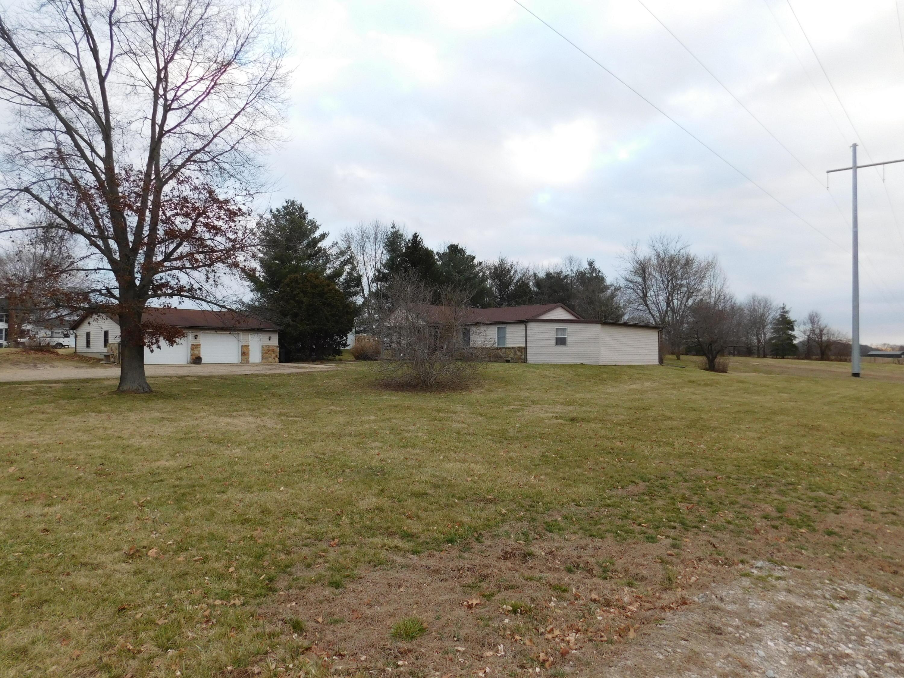 1174 Crouse Chapel Road Chillicothe, OH 45601 - Photo 5 of 40