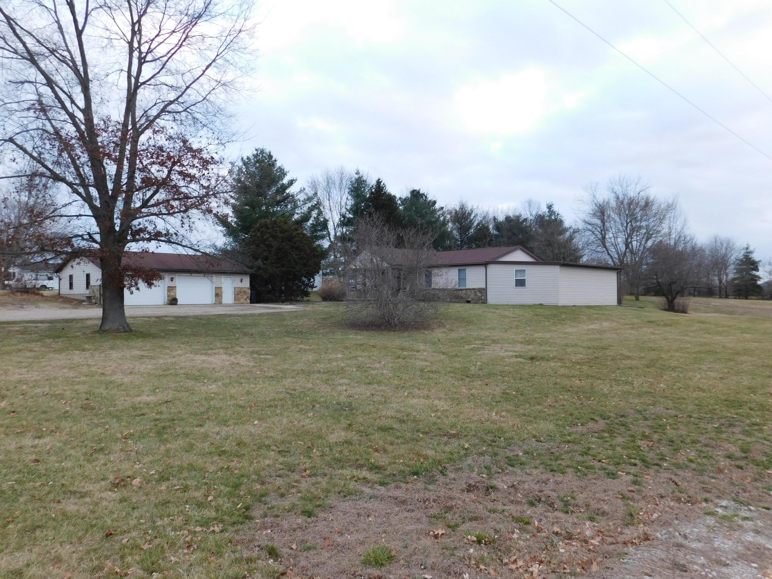1174 Crouse Chapel Road Chillicothe, OH 45601 - Photo 6 of 40