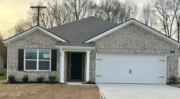 $288,990 | 9 Thorn Tree Street, Byhalia, MS 38611