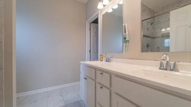 $330,000 | 6363 Glenbrook Avenue, Portage, IN 46368