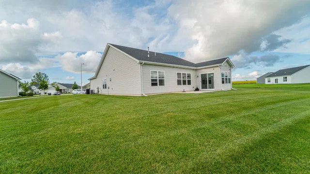 $330,000 | 6363 Glenbrook Avenue, Portage, IN 46368