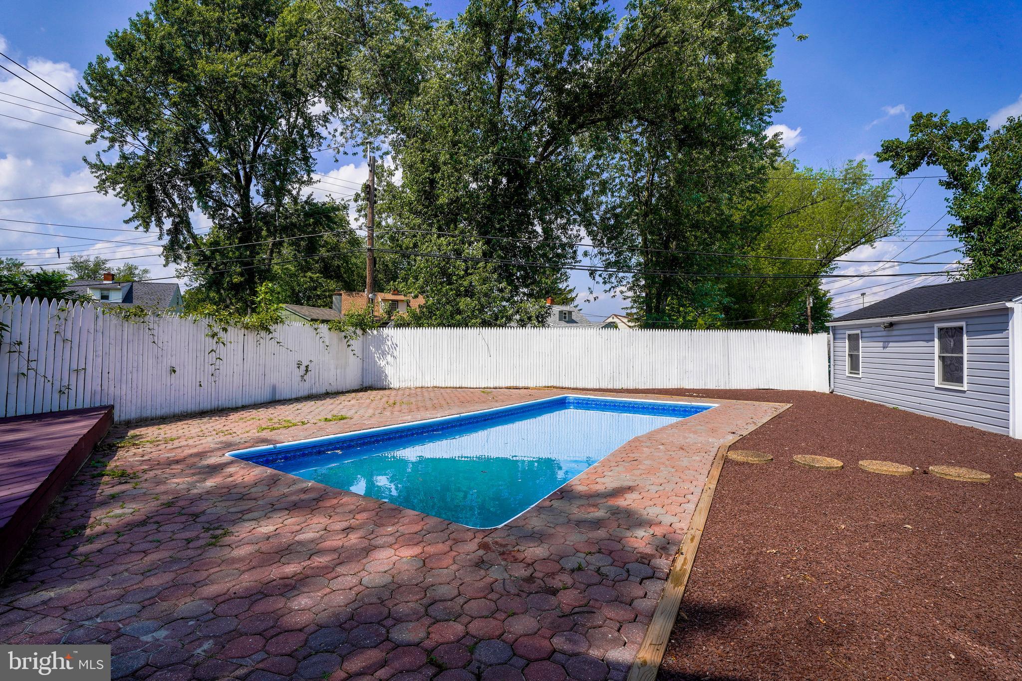 2621 Old Welsh Road Willow Grove, PA 19090 - Photo 32 of 35