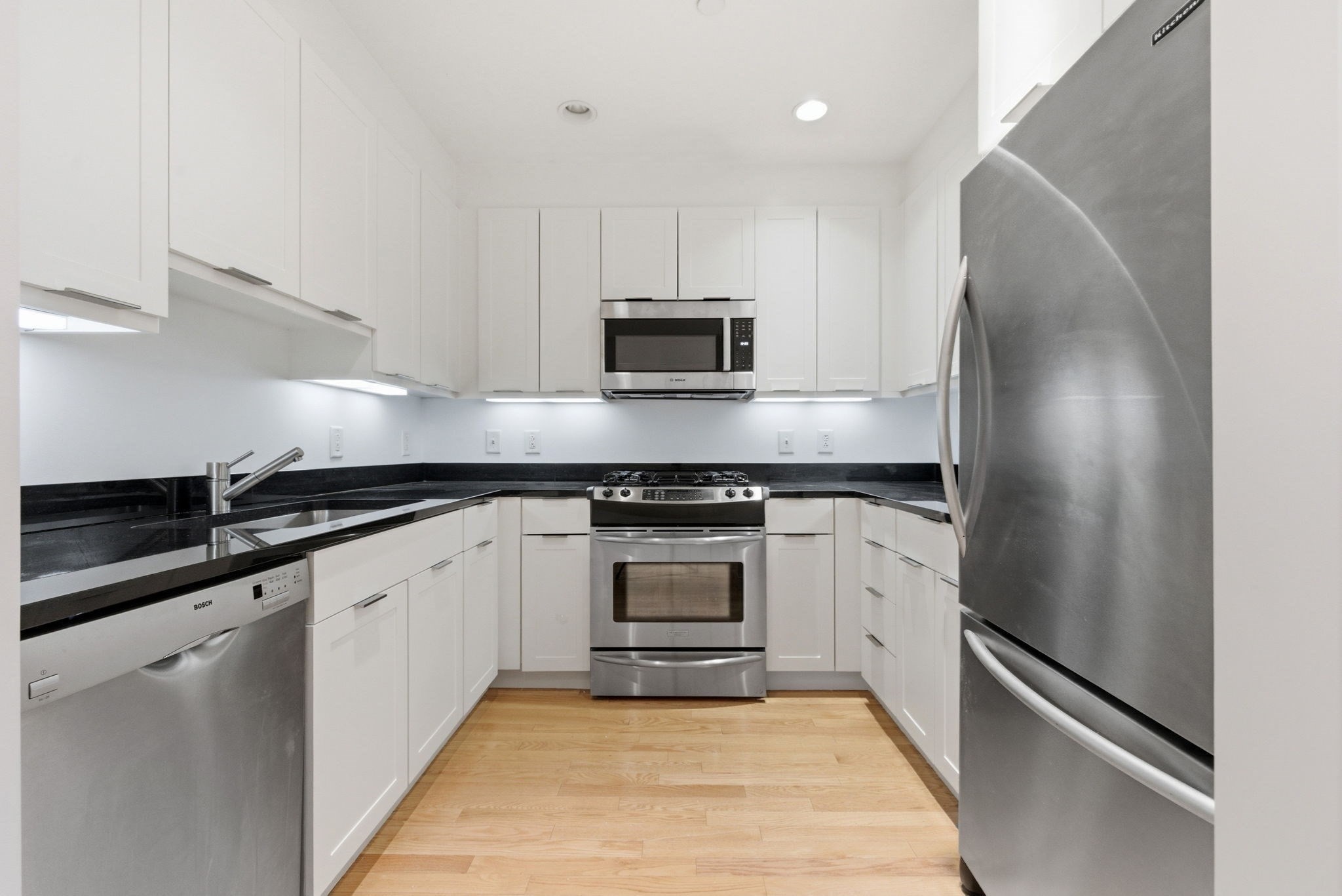 80 Broad Street, Unit 302A Boston, MA 02110 - Photo 26 of 31 Gallery Image 26