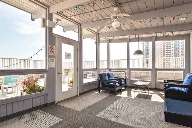 $219,000 | 6157 North Sheridan Road, Unit 3M, Chicago, IL 60660