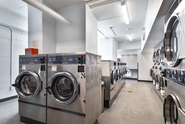 $219,000 | 6157 North Sheridan Road, Unit 3M, Chicago, IL 60660