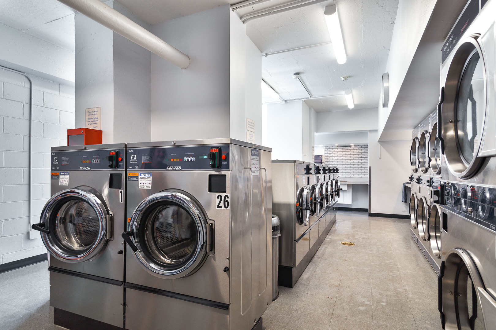 6157 North Sheridan Road, Unit 3M Chicago, IL 60660 - Photo 23 of 25