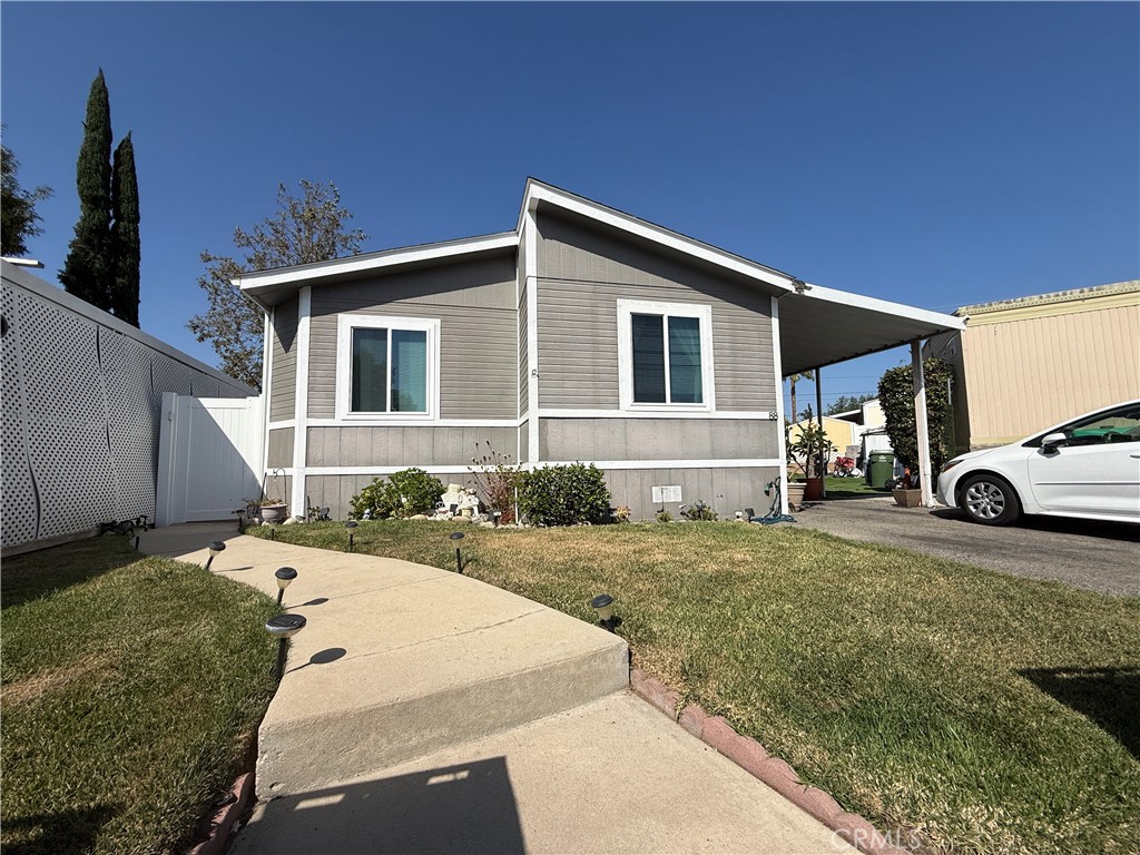 1550 Rory Lane Simi Valley, CA 93063 - Photo 2 of 26 a house view with a backyard space