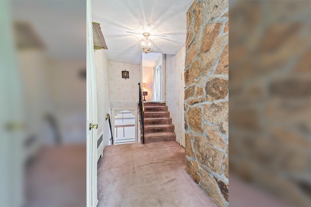 10 Midway Street Scituate, RI 02857 - Photo 7 of 35