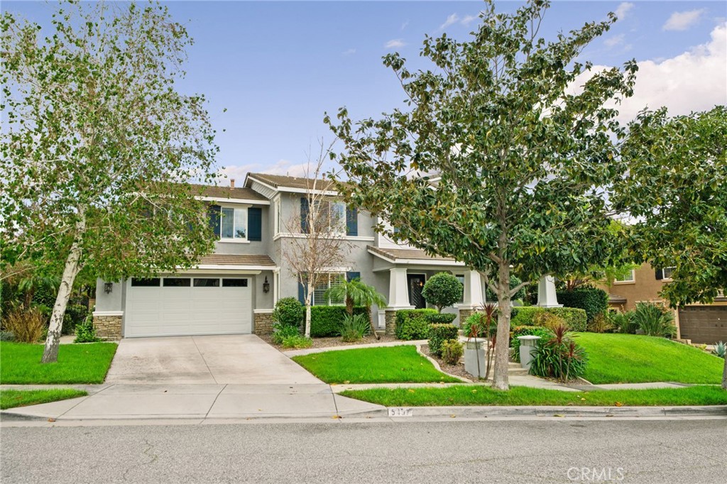 5497 Glen Ridge Court Rancho Cucamonga, CA 91739 - Photo 4 of 70 Extended driveway