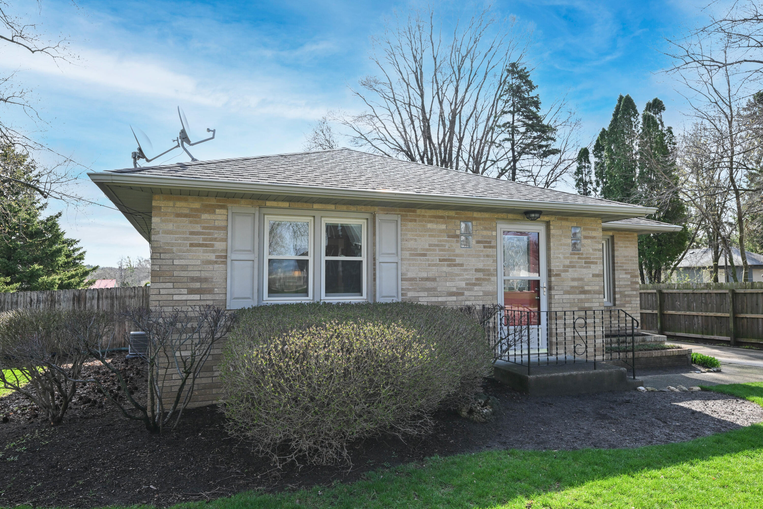 N3834 Liberty Street Sullivan, WI 53178 - Photo 16 of 30 Brick Ranch