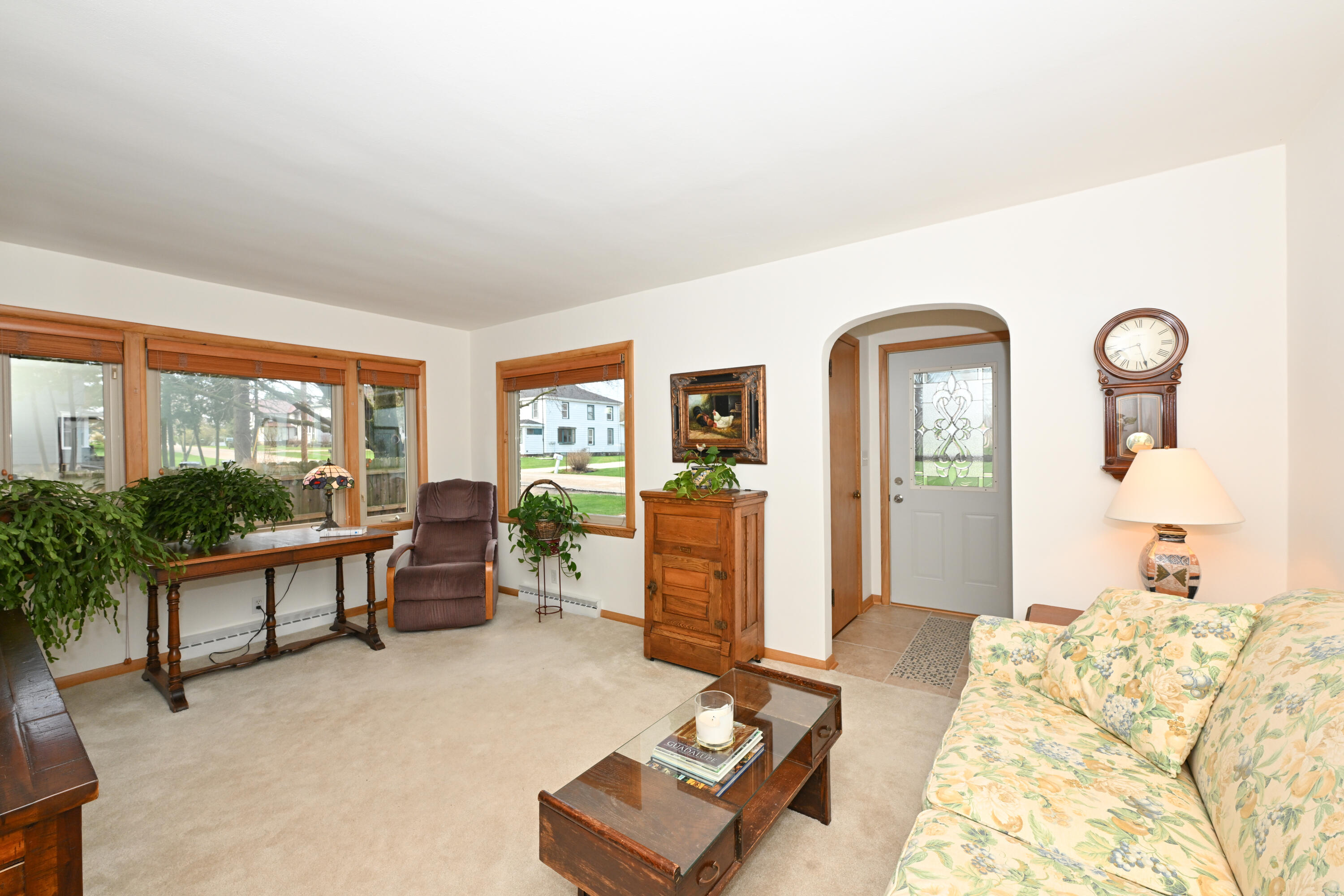 N3834 Liberty Street Sullivan, WI 53178 - Photo 6 of 30 Living Room