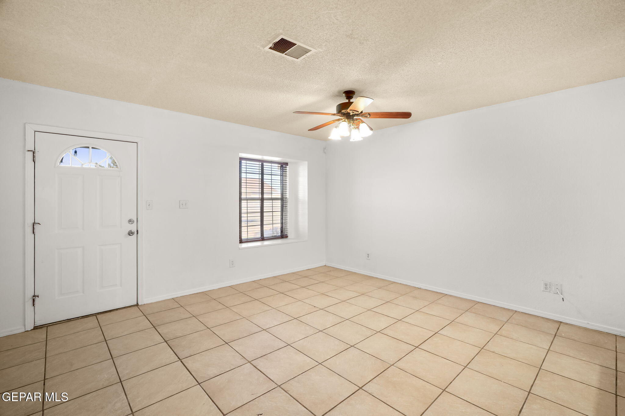 3324 Harkis Road El Paso, TX 79936 - Photo 8 of 25 3324 Harkis Rd-8