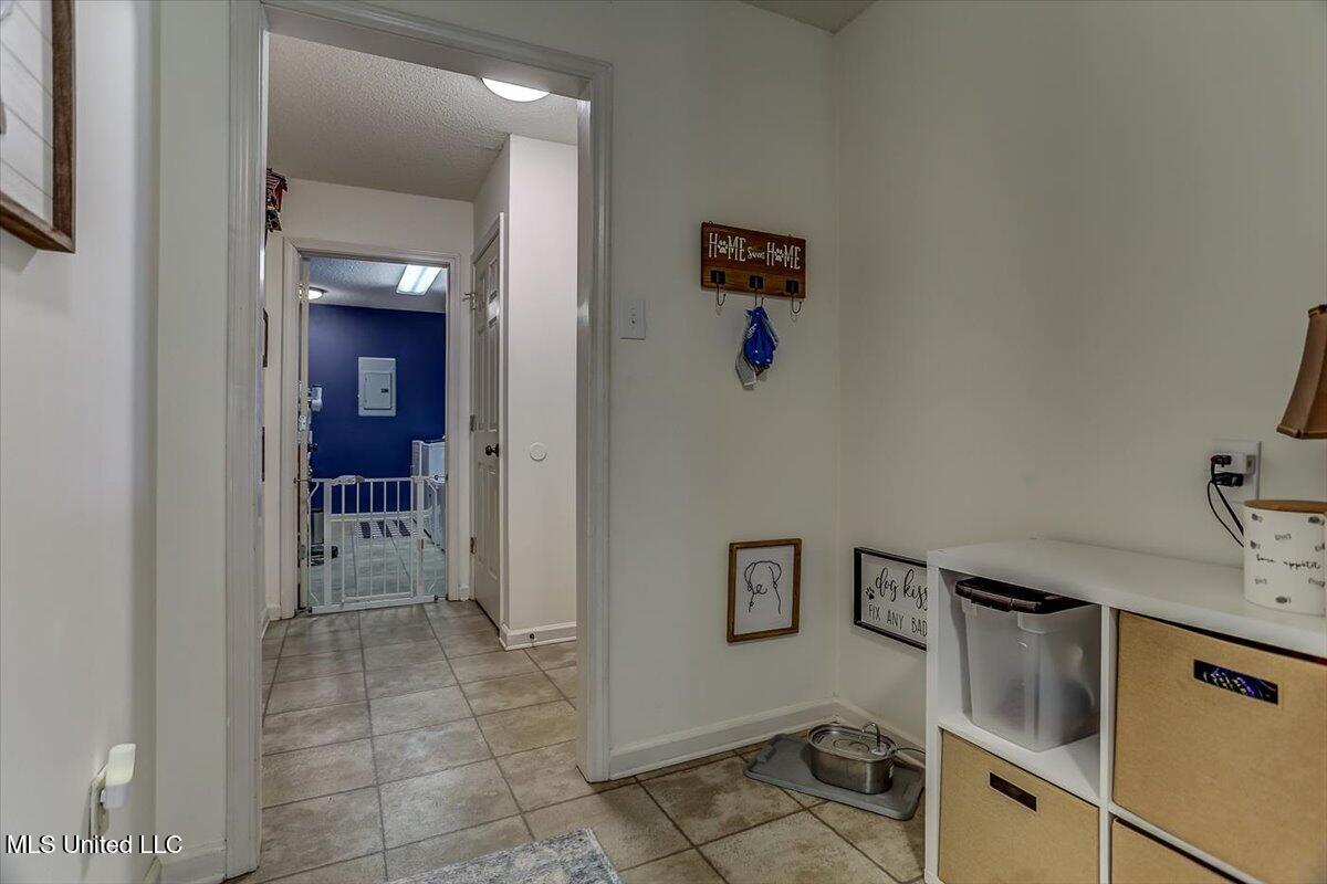 7060 Pecan Hill Road Southaven, MS 38671 - Photo 26 of 43 27-IMG_6006_07_08_09_10