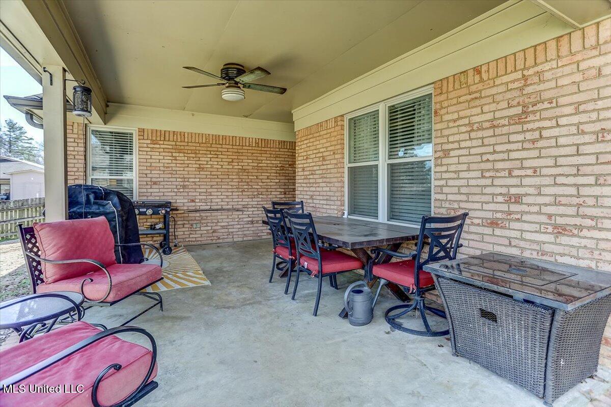 7060 Pecan Hill Road Southaven, MS 38671 - Photo 39 of 43 40-IMG_6071_2_3_4_5