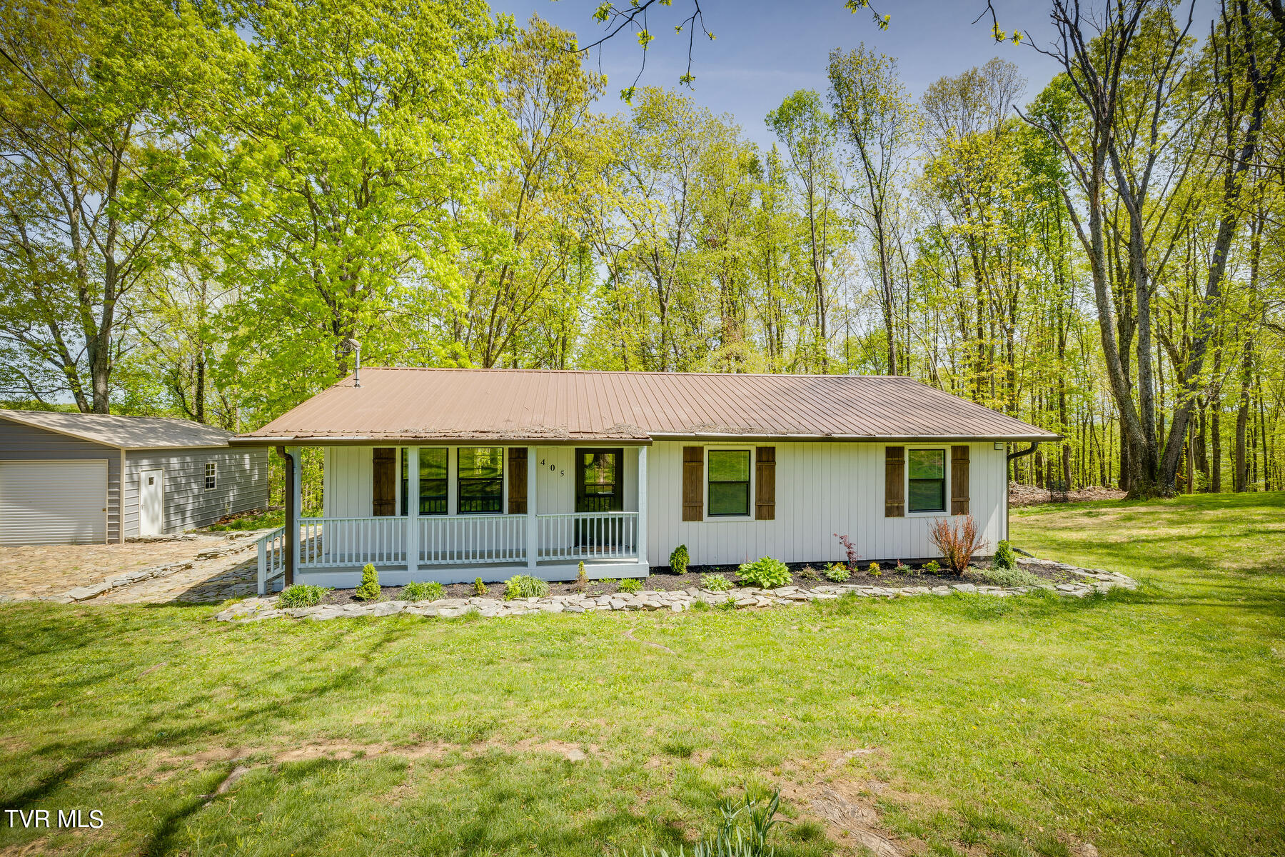 405 Ridgecrest Road Jonesborough, TN 37659 - Photo 1 of 35 001