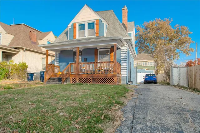 $285,000 | 3419 Central Street, Kansas City, MO 64111