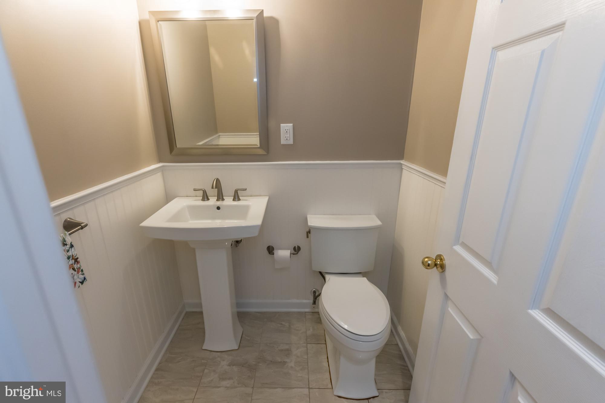 319 Gibbons Road Springfield, PA 19064 - Photo 31 of 40 Updated Powder Room on main level