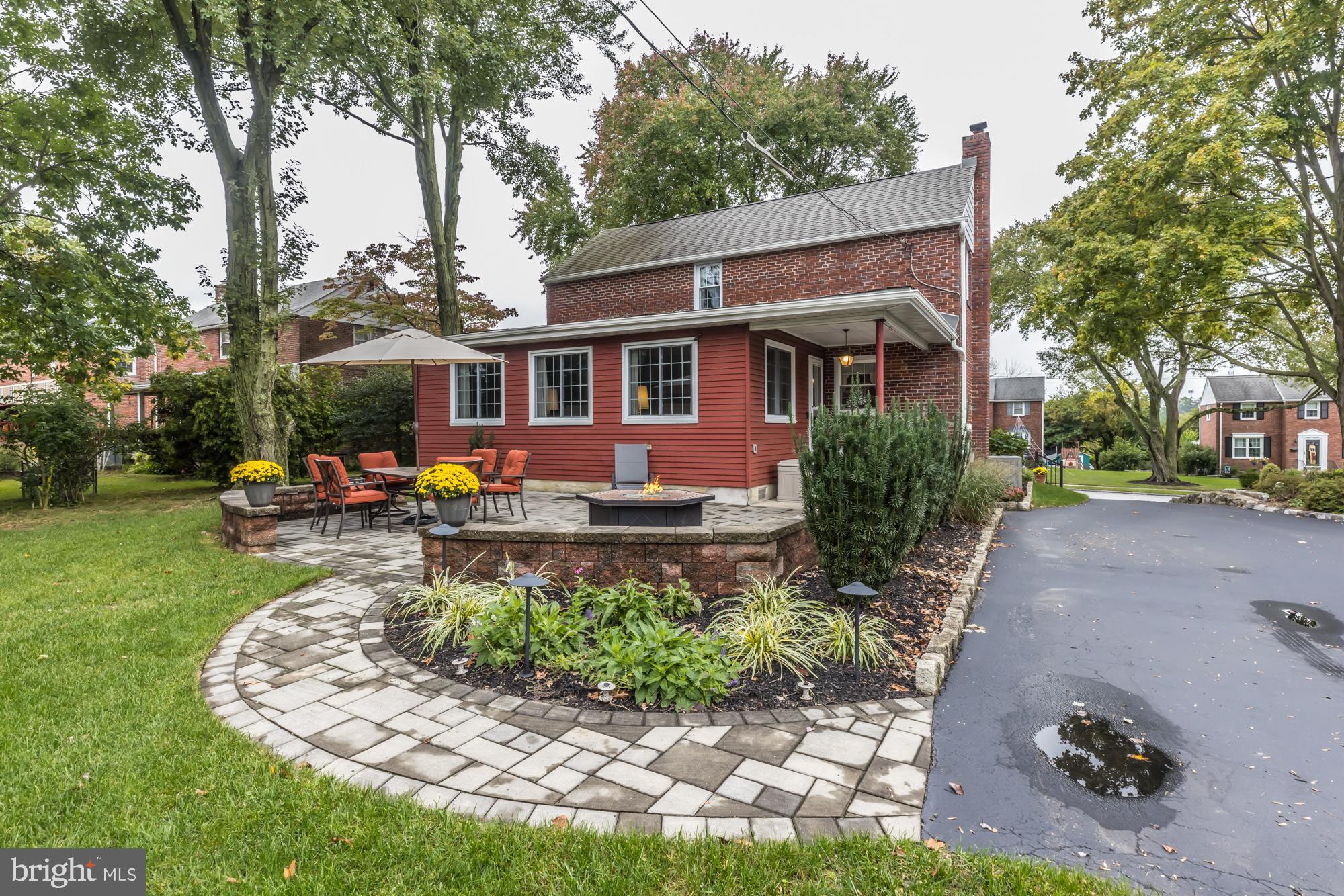 319 Gibbons Road Springfield, PA 19064 - Photo 40 of 40 Large, landscaped backyard