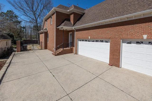 $899,000 | 2793 Bayhill Woods Cove, Collierville, TN 38017