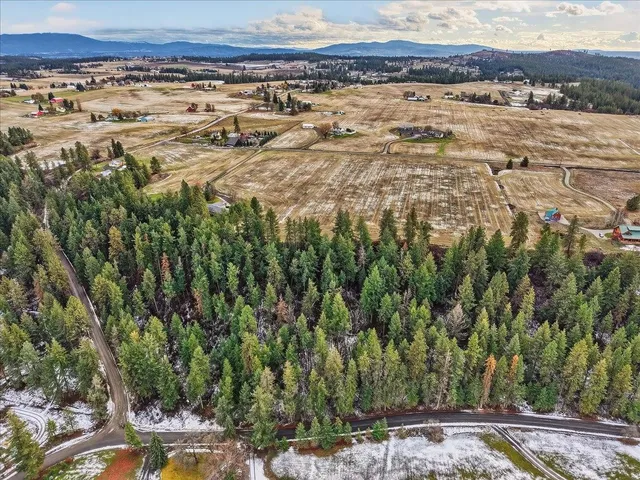 $749,900 | 6519 East Orchard Road, Spokane, WA 99217