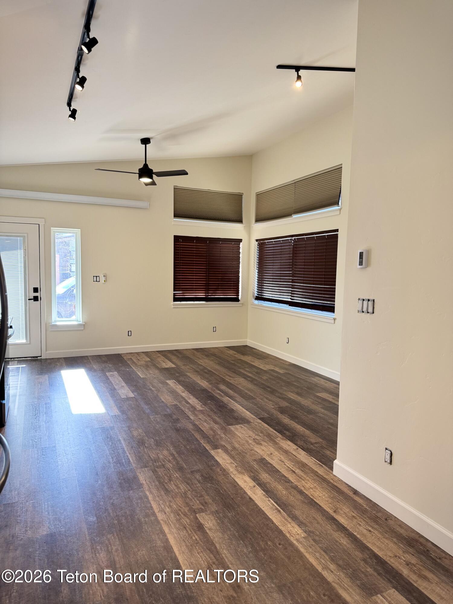 9076 Red Mountain Way Victor, ID 83455 - Photo 21 of 49 IMG_5706