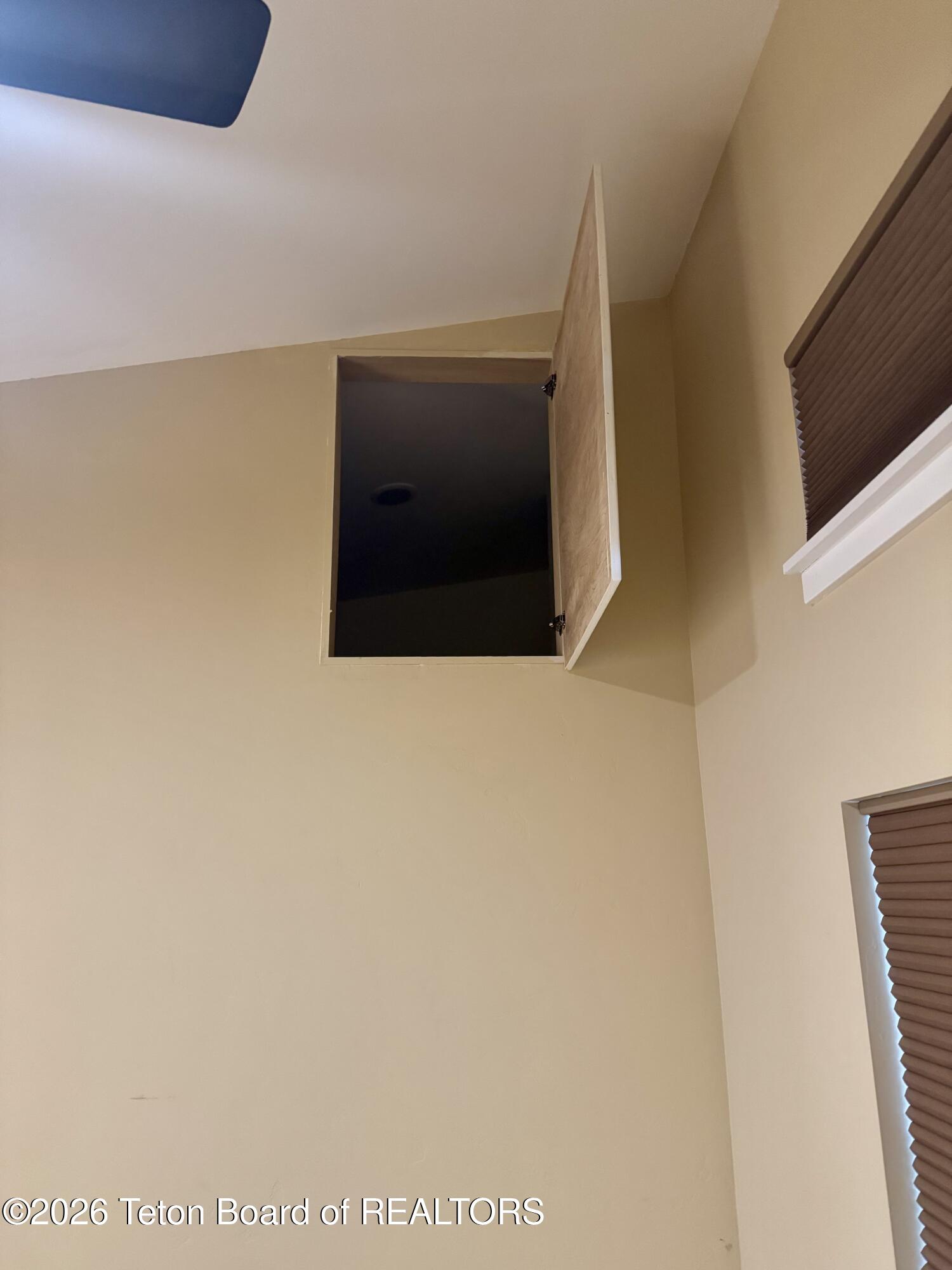 9076 Red Mountain Way Victor, ID 83455 - Photo 22 of 30 IMG_2383