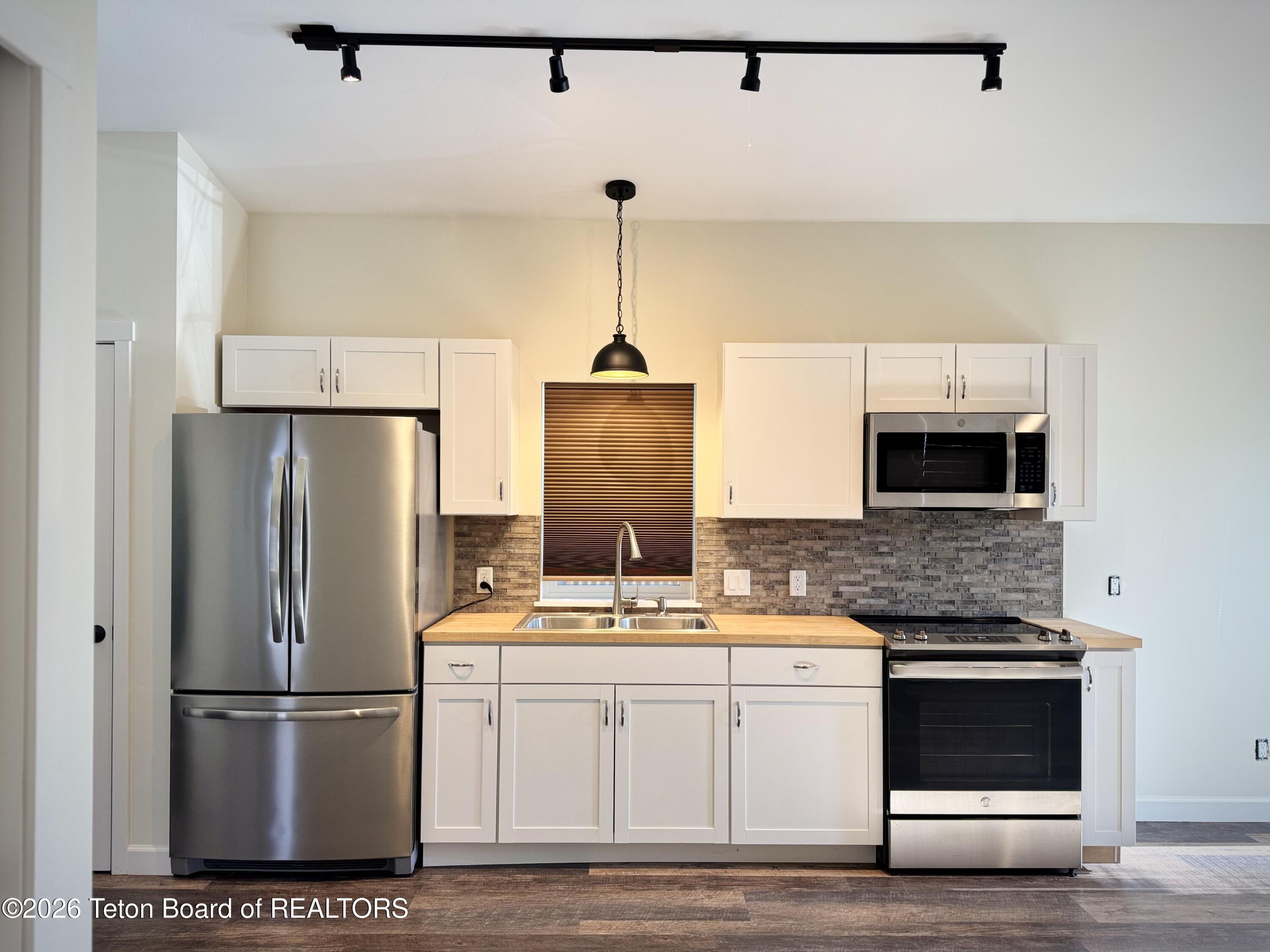 9076 Red Mountain Way Victor, ID 83455 - Photo 26 of 49 IMG_5690