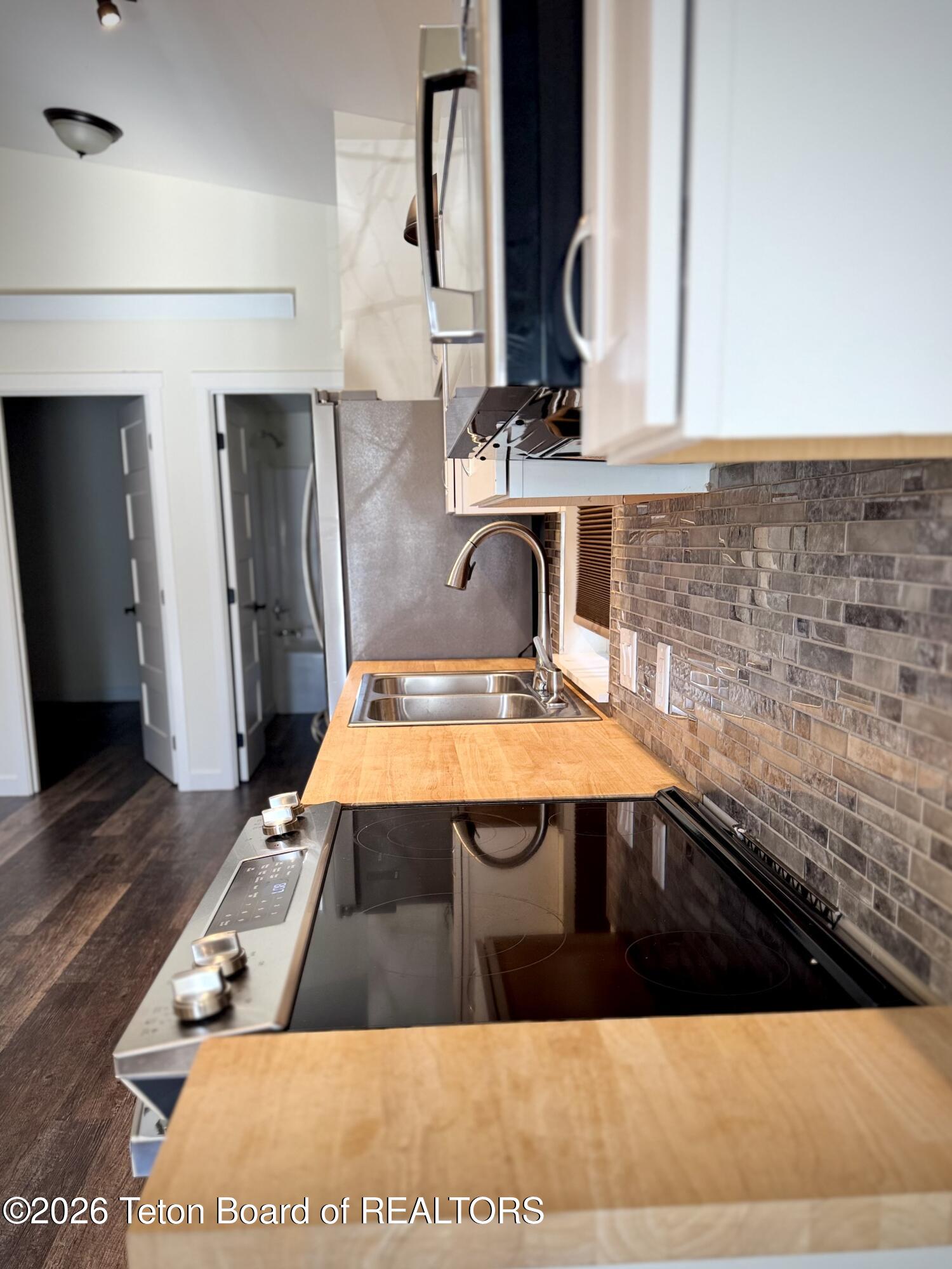 9076 Red Mountain Way Victor, ID 83455 - Photo 28 of 49 IMG_5686