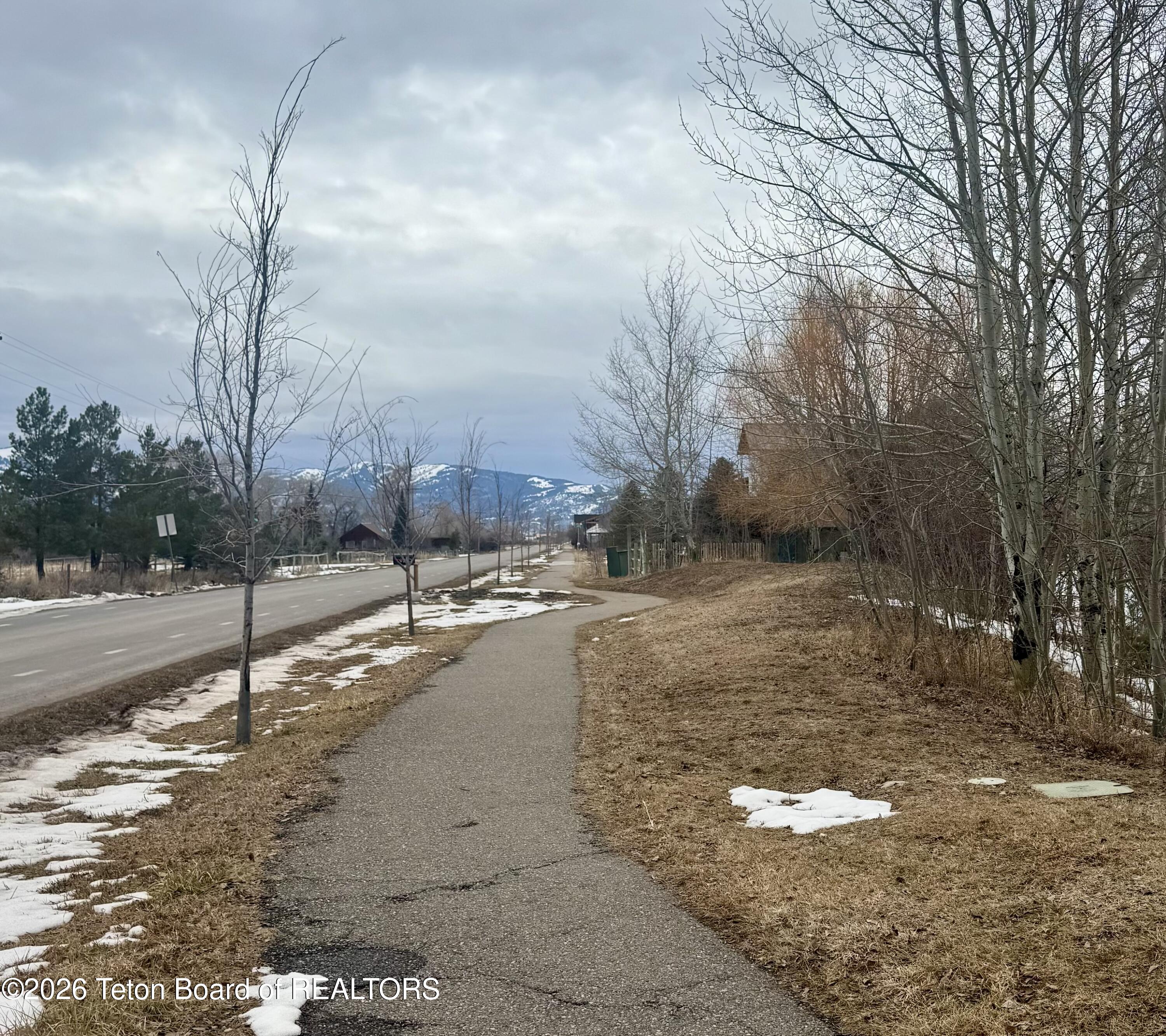 9076 Red Mountain Way Victor, ID 83455 - Photo 45 of 49 IMG_2403