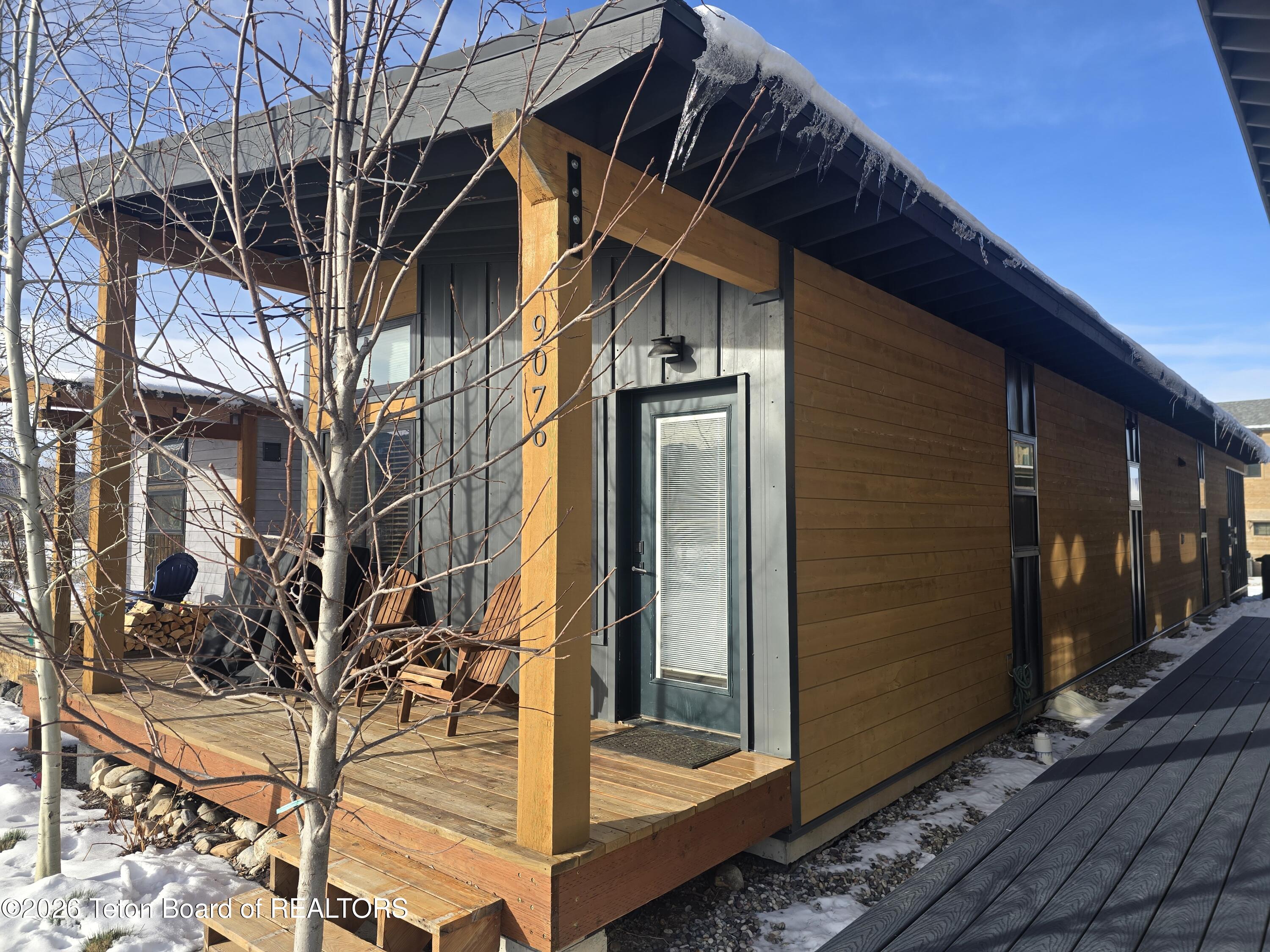 9076 Red Mountain Way Victor, ID 83455 - Photo 6 of 30 20260113_104511