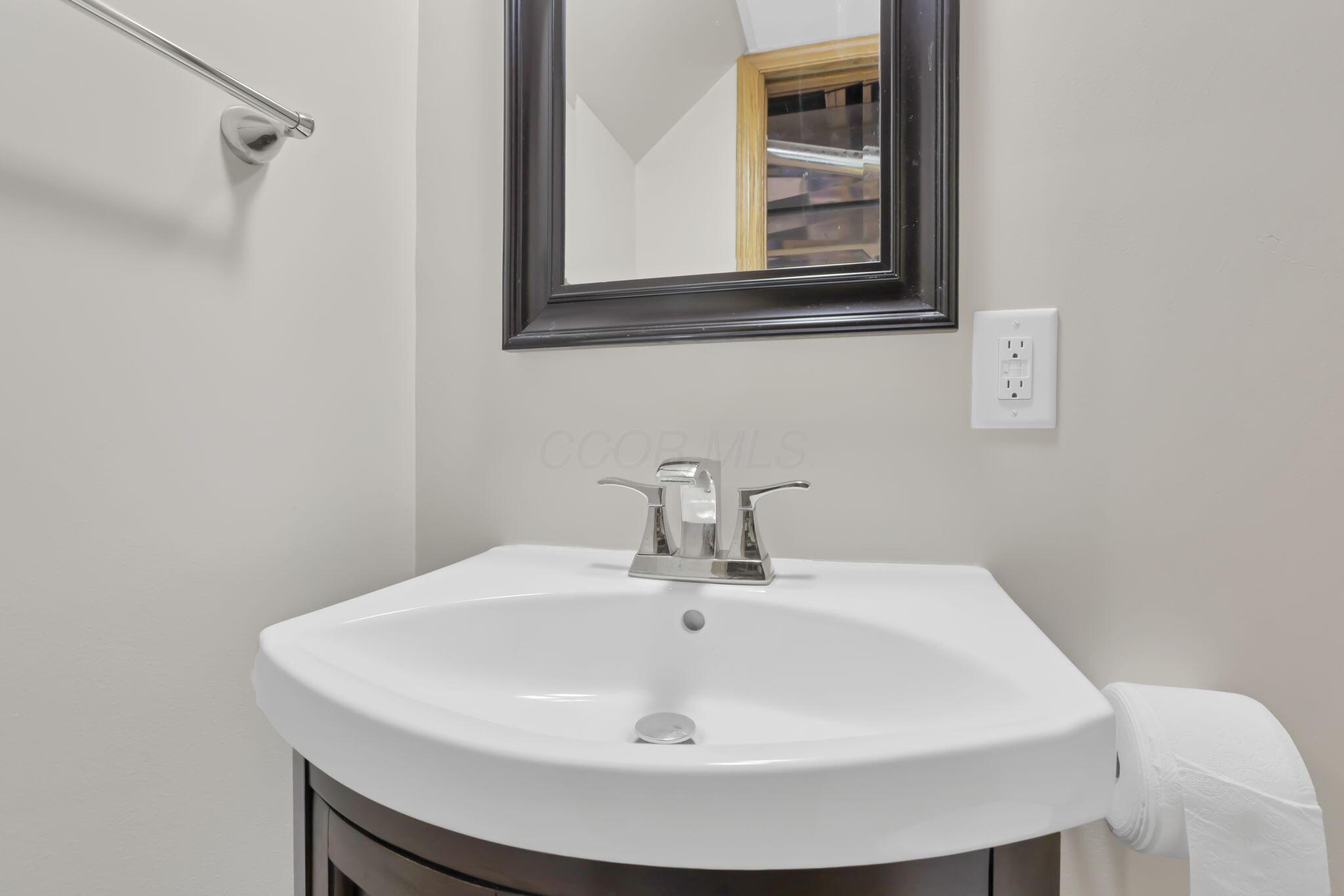 8258 Lancaster Road Hebron, OH 43025 - Photo 62 of 106 62-web-or-mls-IMG_6361