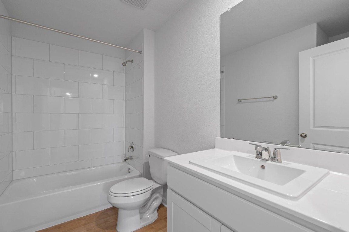 137 Hatari Trail Jarrell, TX 76537 - Photo 12 of 37