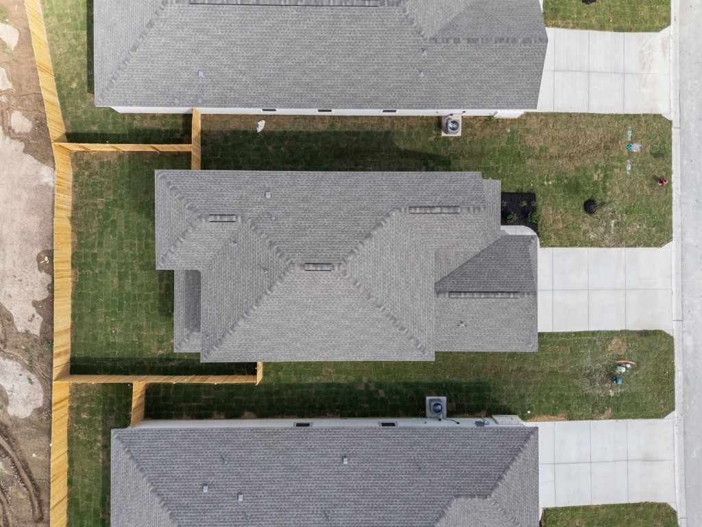 137 Hatari Trail Jarrell, TX 76537 - Photo 28 of 37