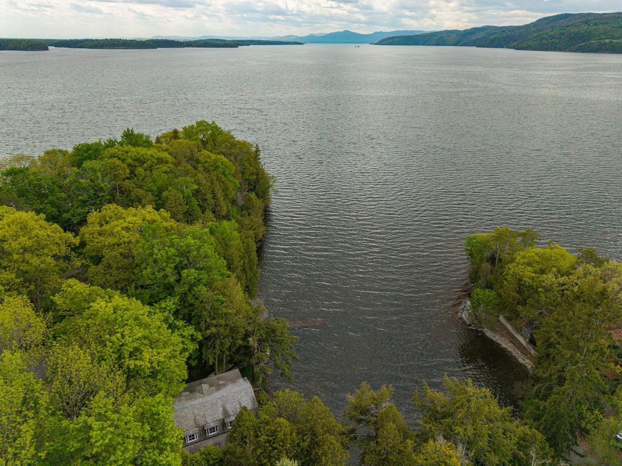 526 Flat Rock Road Charlotte, VT 05445 - Photo 10 of 56 Gallery Image 10