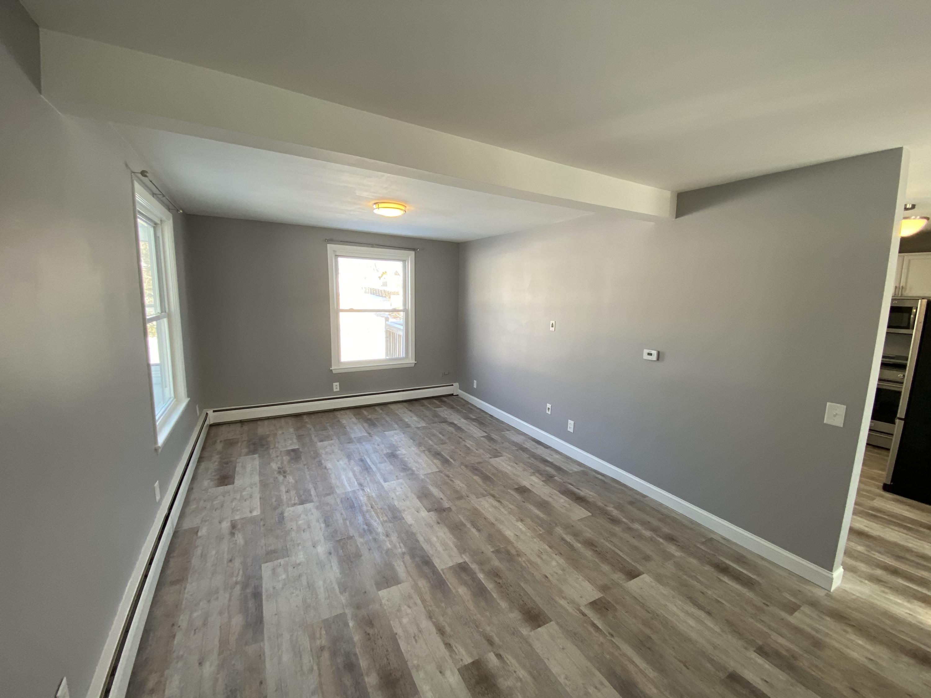 80 Rideout Avenue Lewiston, ME 04240 - Photo 10 of 21 IMG_2018