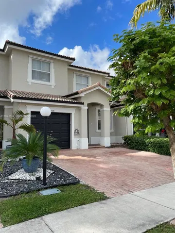 $2,450 | 968 Northeast 42nd Avenue, Unit 968, Homestead, FL 33033