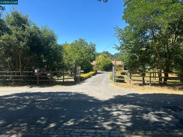 $3,550 | Unincorporated Sebastopol, Sebastopol, CA 95472