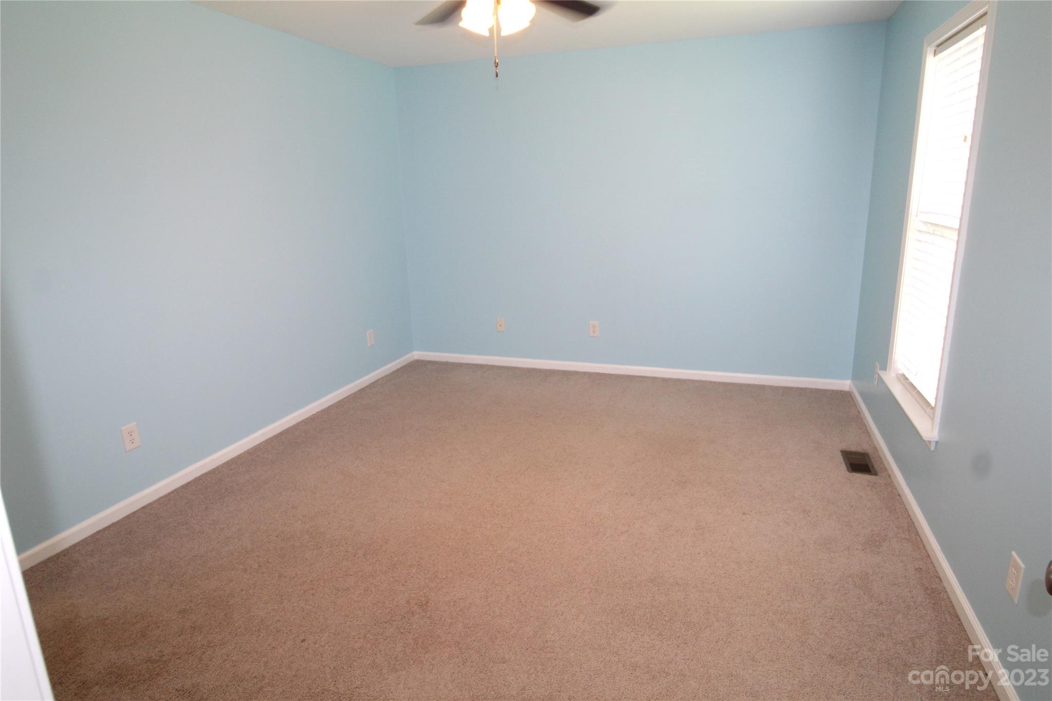 2284 Southbend Road Clover, SC 29710 - Photo 14 of 25 Gallery Image 14