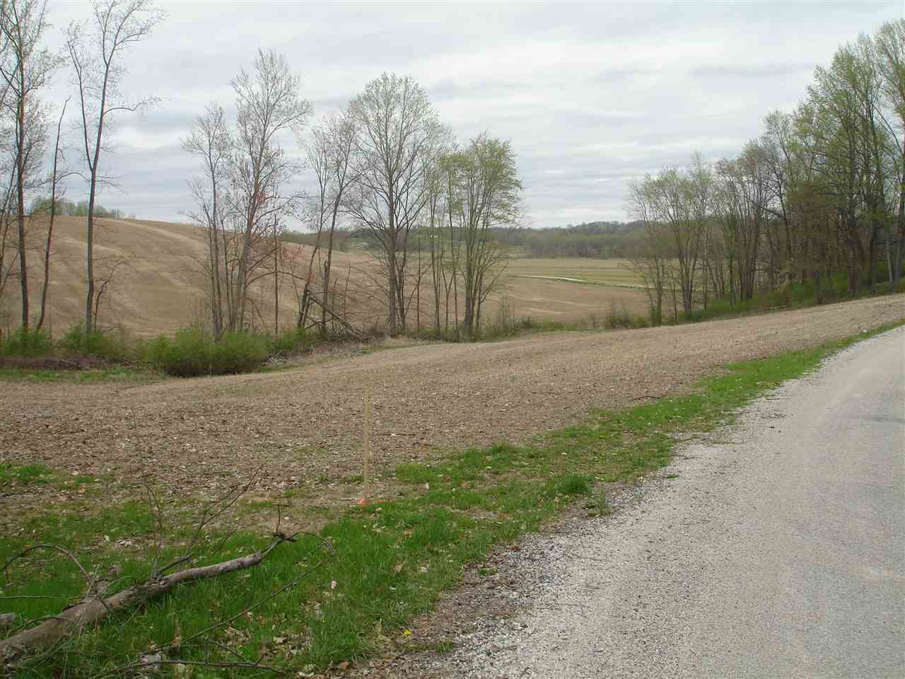 Mt Calvary Road Loogootee, IN 47553 - Photo 2 of 3