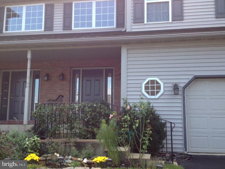 1508 Huron Drive Sinking Spring, PA 19608 - Photo 3 of 14 Gallery Image 3