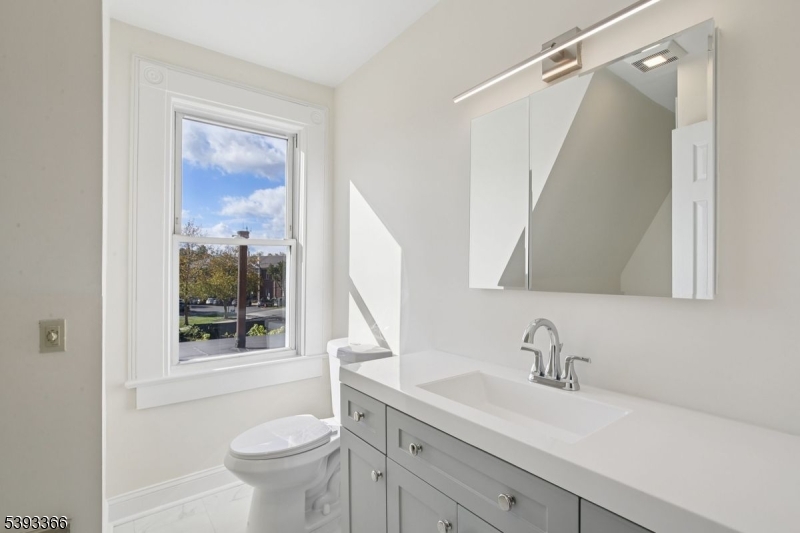 20 Kent Pl Boulevard Summit, NJ 07901 - Photo 16 of 17