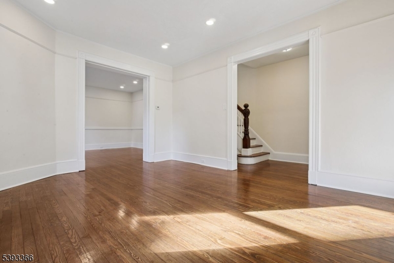 20 Kent Pl Boulevard Summit, NJ 07901 - Photo 5 of 17