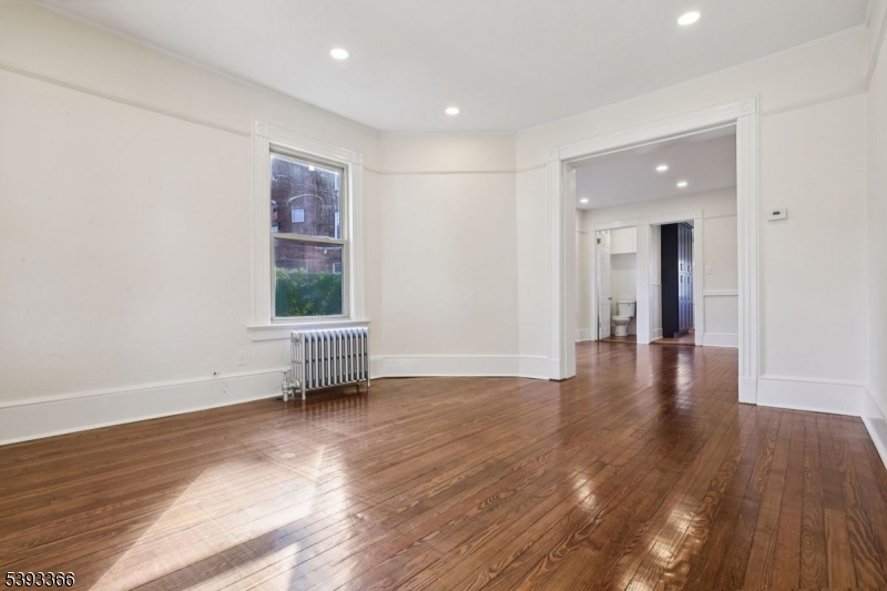 20 Kent Pl Boulevard Summit, NJ 07901 - Photo 8 of 17