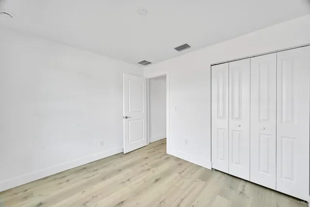 $359,900 | 5584 Southeast Katharine Avenue, Stuart, FL 34997