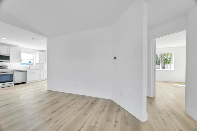 $359,900 | 5584 Southeast Katharine Avenue, Stuart, FL 34997