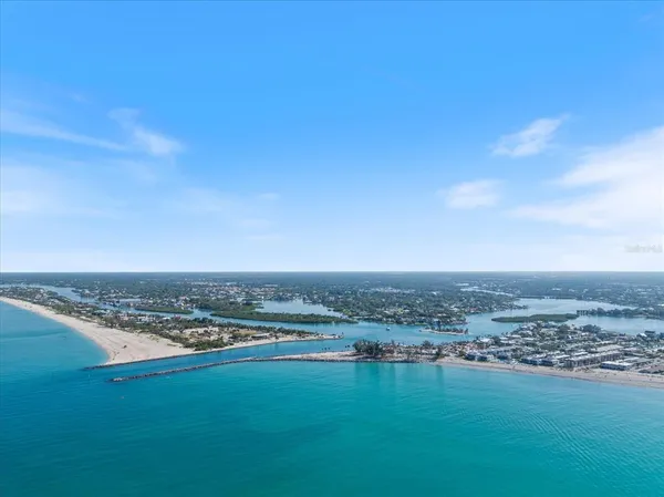 $3,000 | 1400 Tarpon Center Drive, Unit 204, Venice, FL 34285