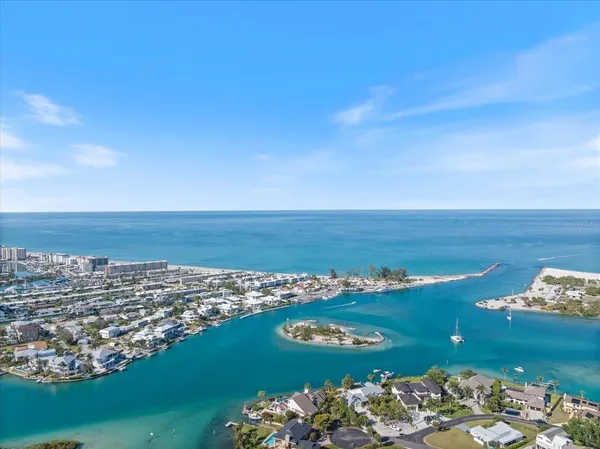 $3,000 | 1400 Tarpon Center Drive, Unit 204, Venice, FL 34285